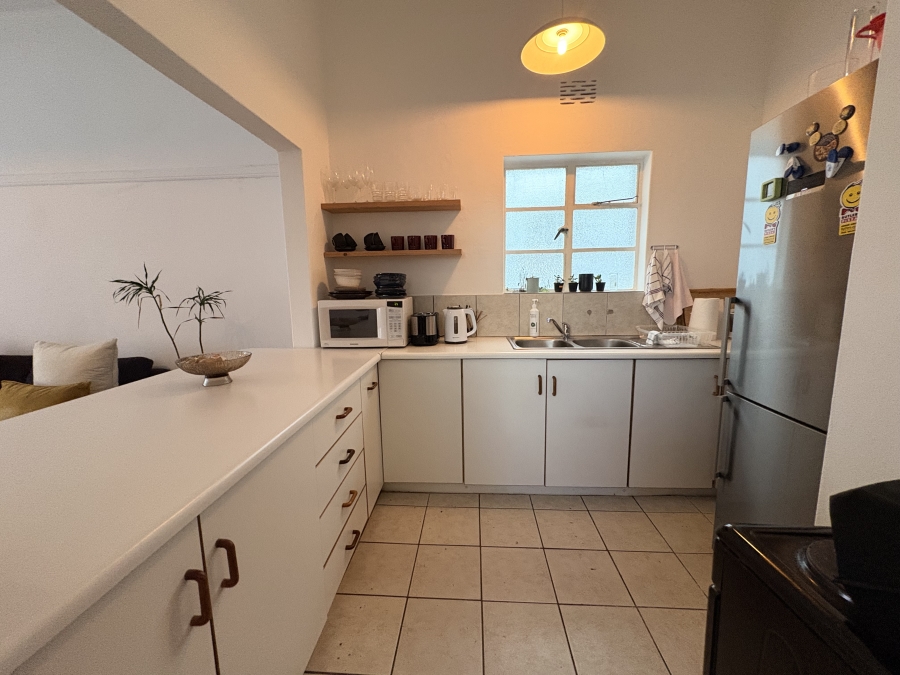 2 Bedroom Property for Sale in Claremont Upper Western Cape